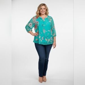 St. John's Bay Green Floral Three Button Blouse